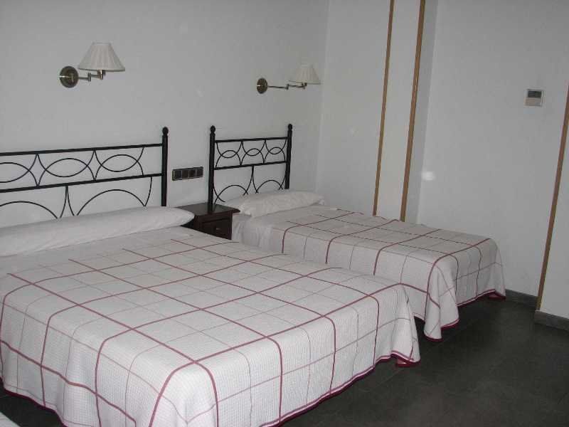 Hostal Ivor Madrid Eksteriør bilde
